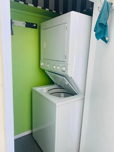 Private Tropical Retreat Vacation Home With Modern Amenities بنما سيتي بيتش الولايات المتحدة الأمريكية